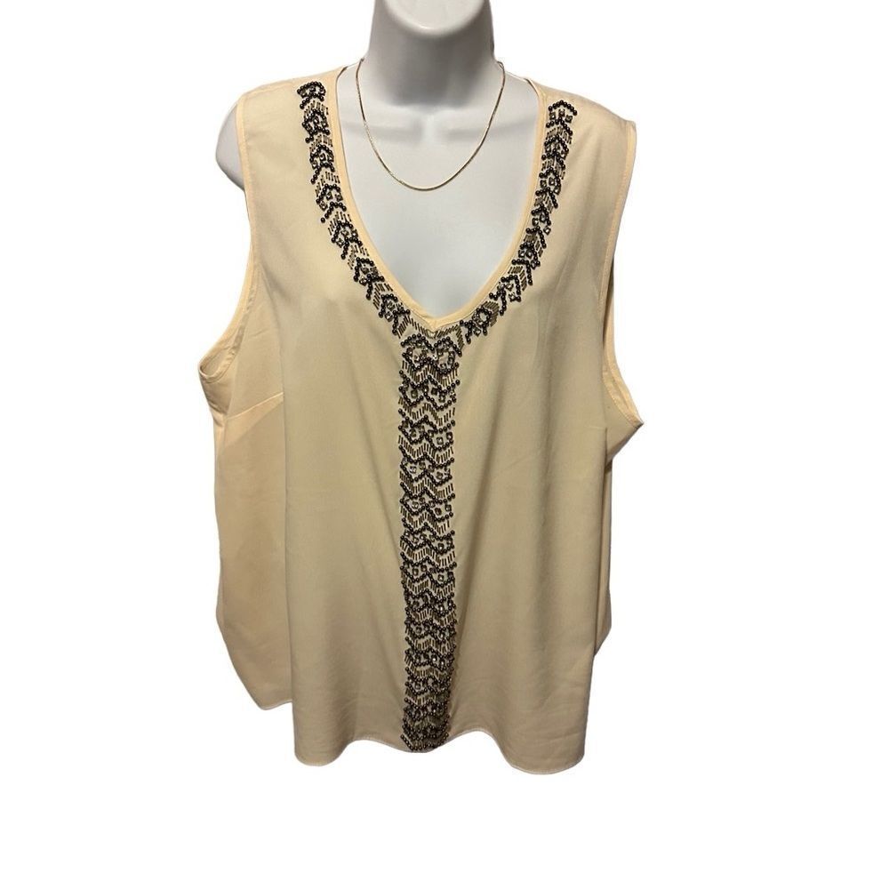 ☀️ WD NY Cream Embellished Sleeveless Shirt